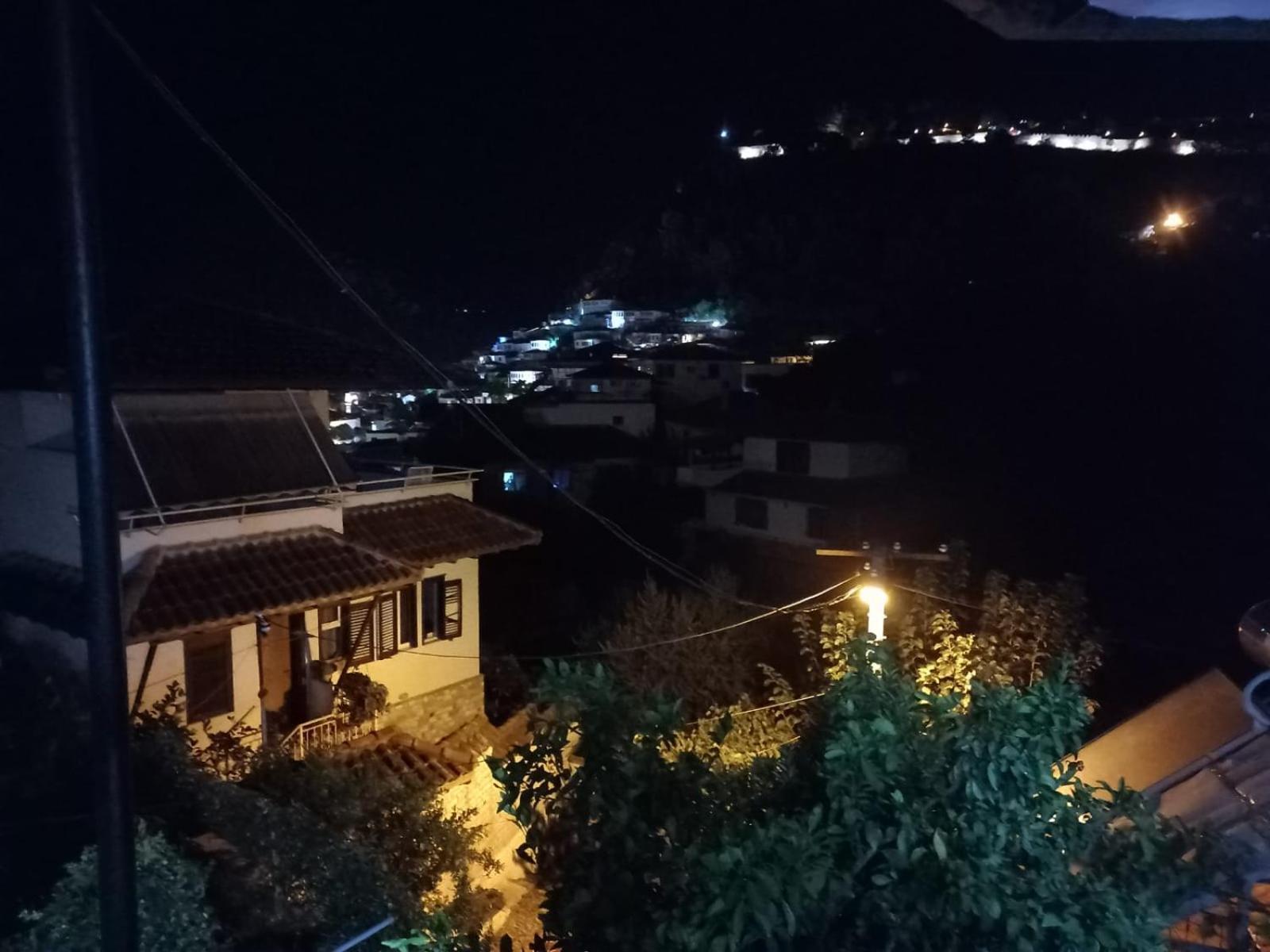 Guest House Bumbli Berat Quarto foto